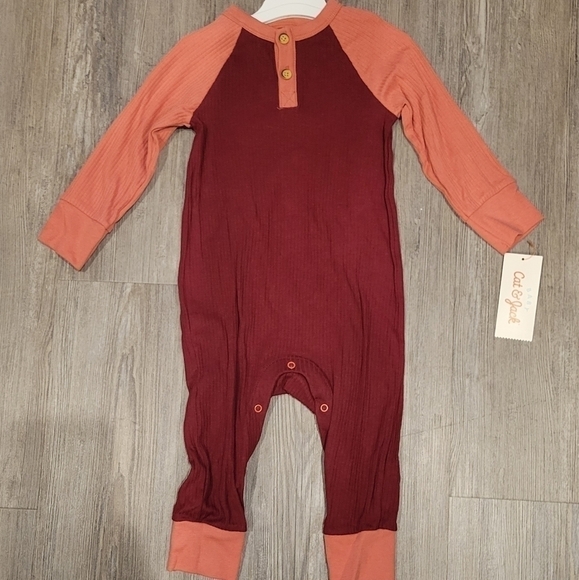12 months | Cat & Jack Long Sleeve Romper - Picture 1 of 3